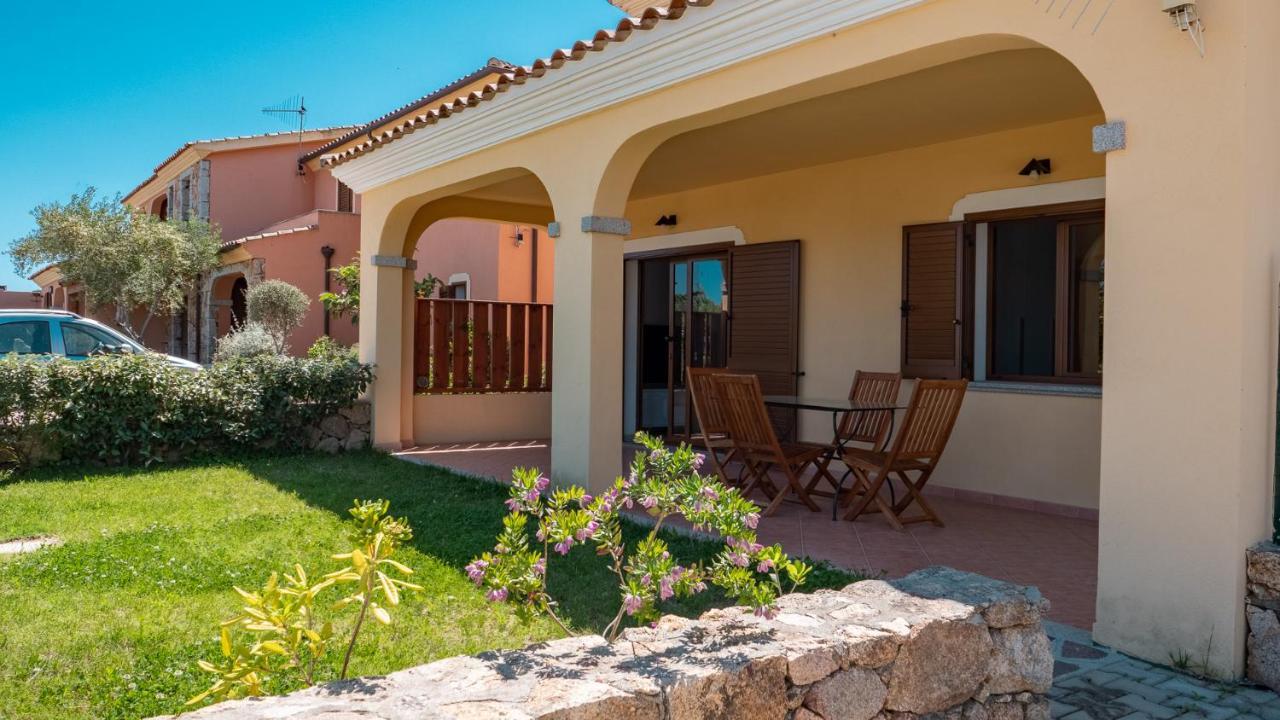 Casa Vacanza La Suaredda Сан-Теодоро Экстерьер фото