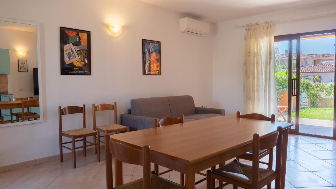 Casa Vacanza La Suaredda Сан-Теодоро Экстерьер фото