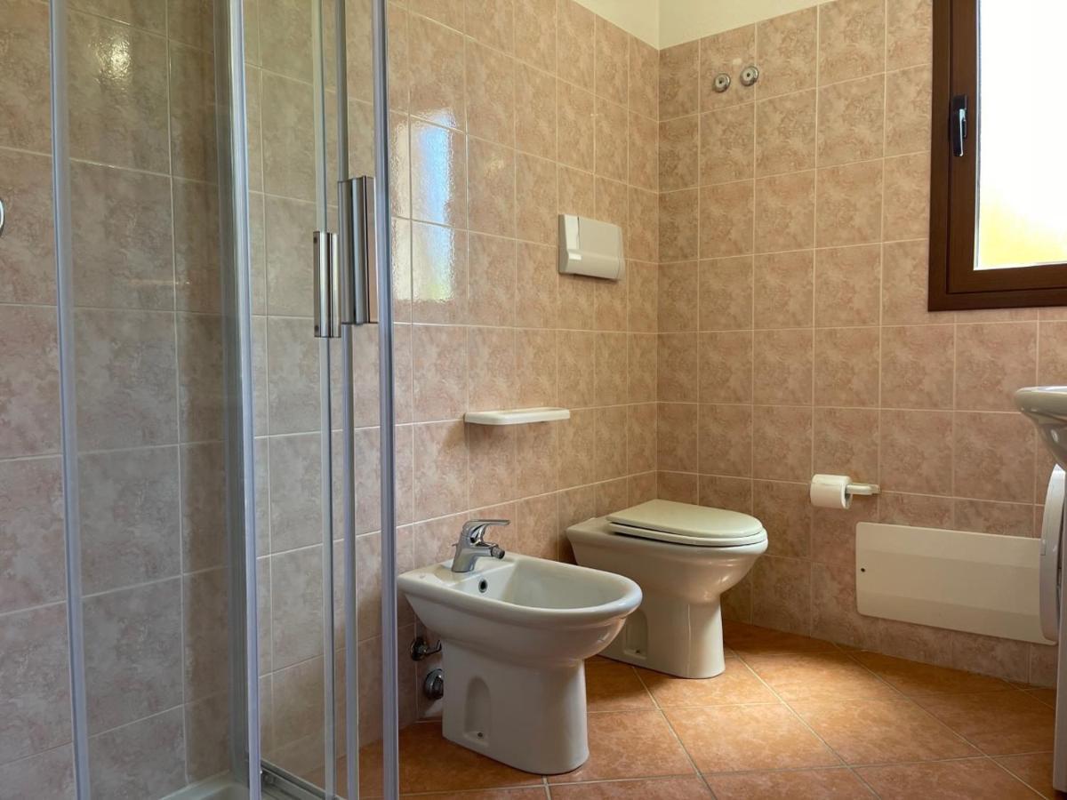 Casa Vacanza La Suaredda Сан-Теодоро Экстерьер фото