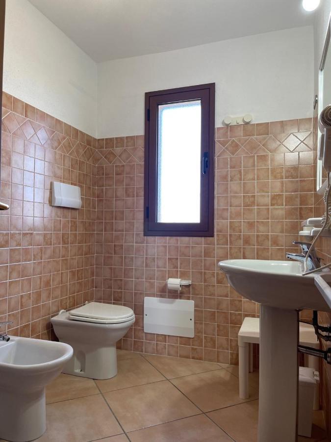 Casa Vacanza La Suaredda Сан-Теодоро Экстерьер фото